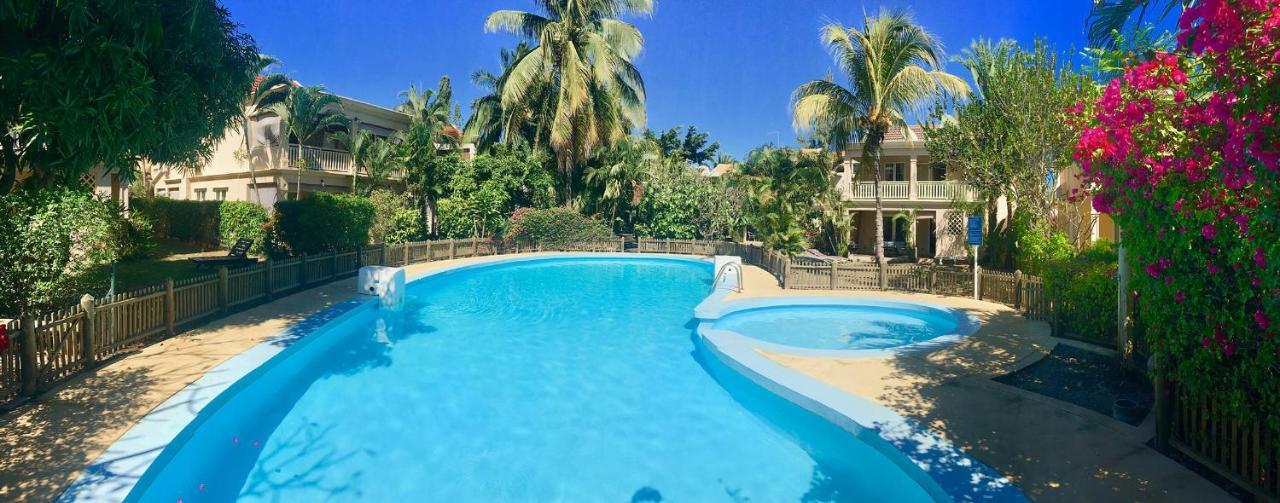 Beachfront Villa In A Beautiful And Secured Complex Flic en Flac Exterior foto
